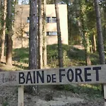 Дом отдыха Bains De Foret - Cosy & *